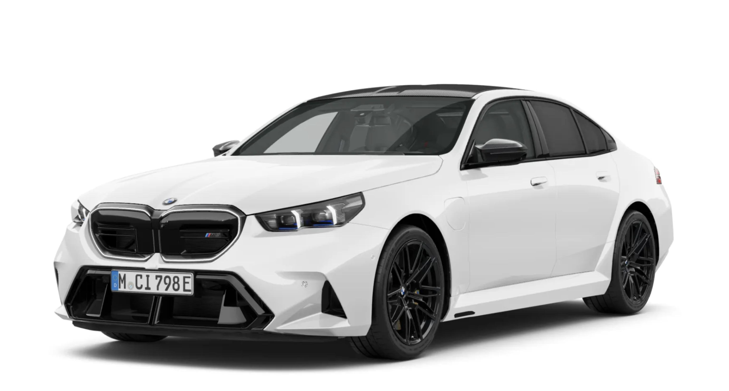 BMW M5 SEDAN | nový model | V8 biturbo hybrid 727 koní | super sportovní hybridní sedan | novinka ve výrobě | maximální výbava | první nové auto | velká sleva | nákup online | AUTOiBUY.com